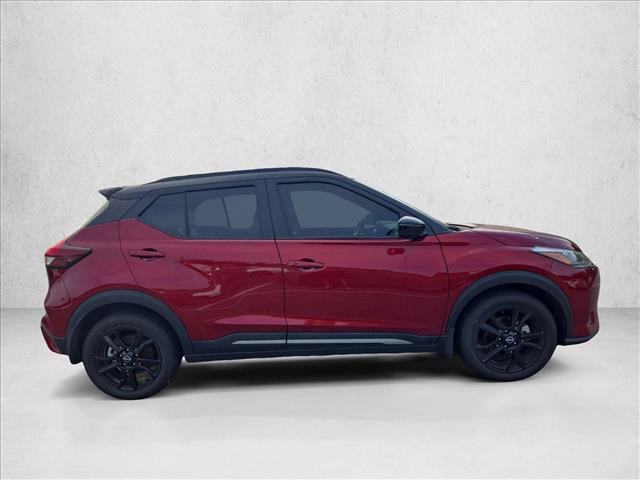 Used 2024 Nissan Kicks SR w/ SR Premium Package FWD image 4