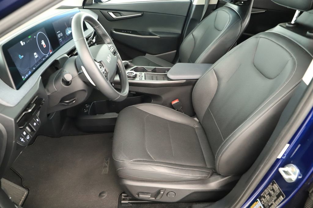 Used 2022 Kia EV6 Wind w/ Wind Technology Package AWD/4WD image 24