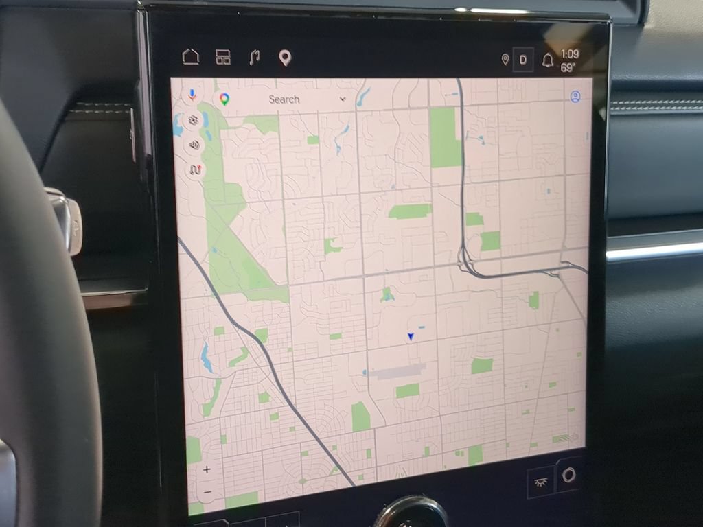 Used 2025 GMC Terrain Elevation FWD image 32