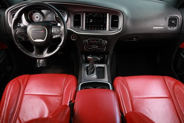 Used 2019 Dodge Charger R/T RWD image 2