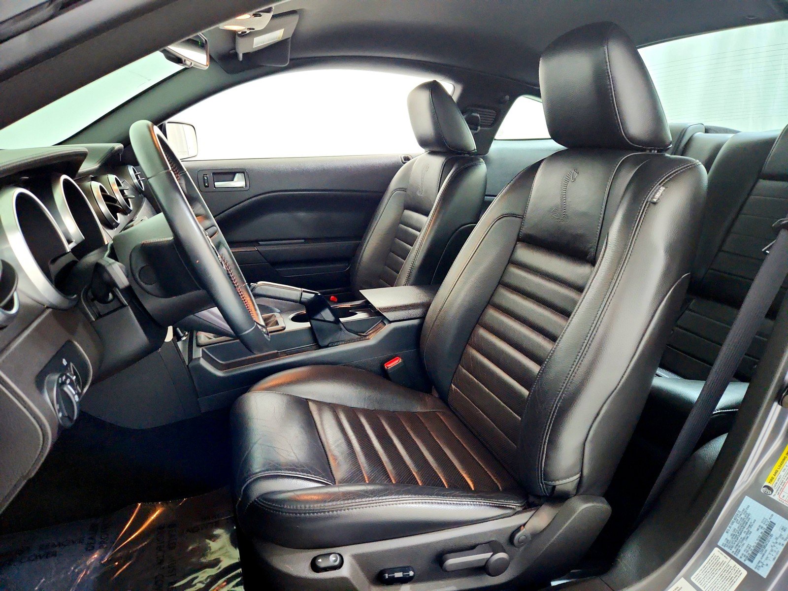 Used 2007 Ford Mustang Shelby GT500 image 16