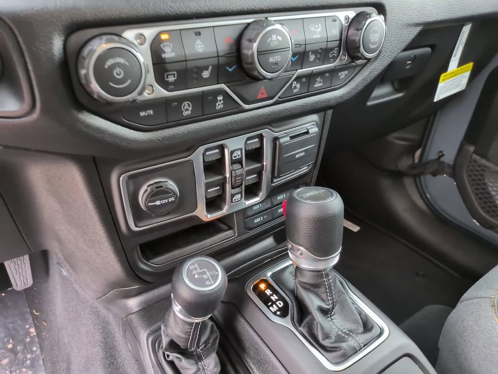 New 2026 Jeep Gladiator Sport image 29