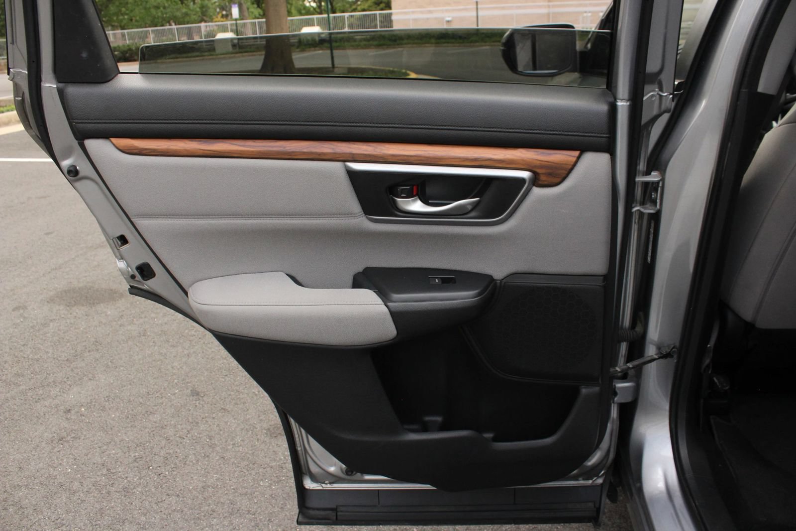 Used 2017 Honda CR-V EX image 20