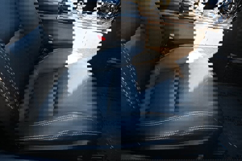 Used 2015 Mercedes-Benz SLK 250 image 58