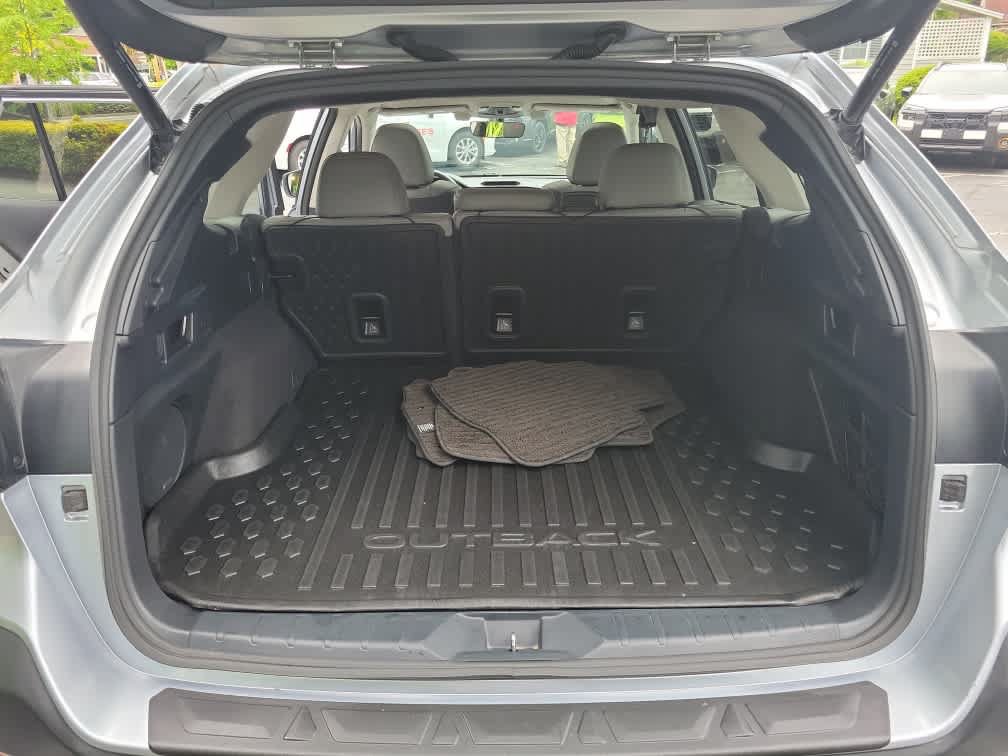 Used 2021 Subaru Outback Limited AWD/4WD image 35