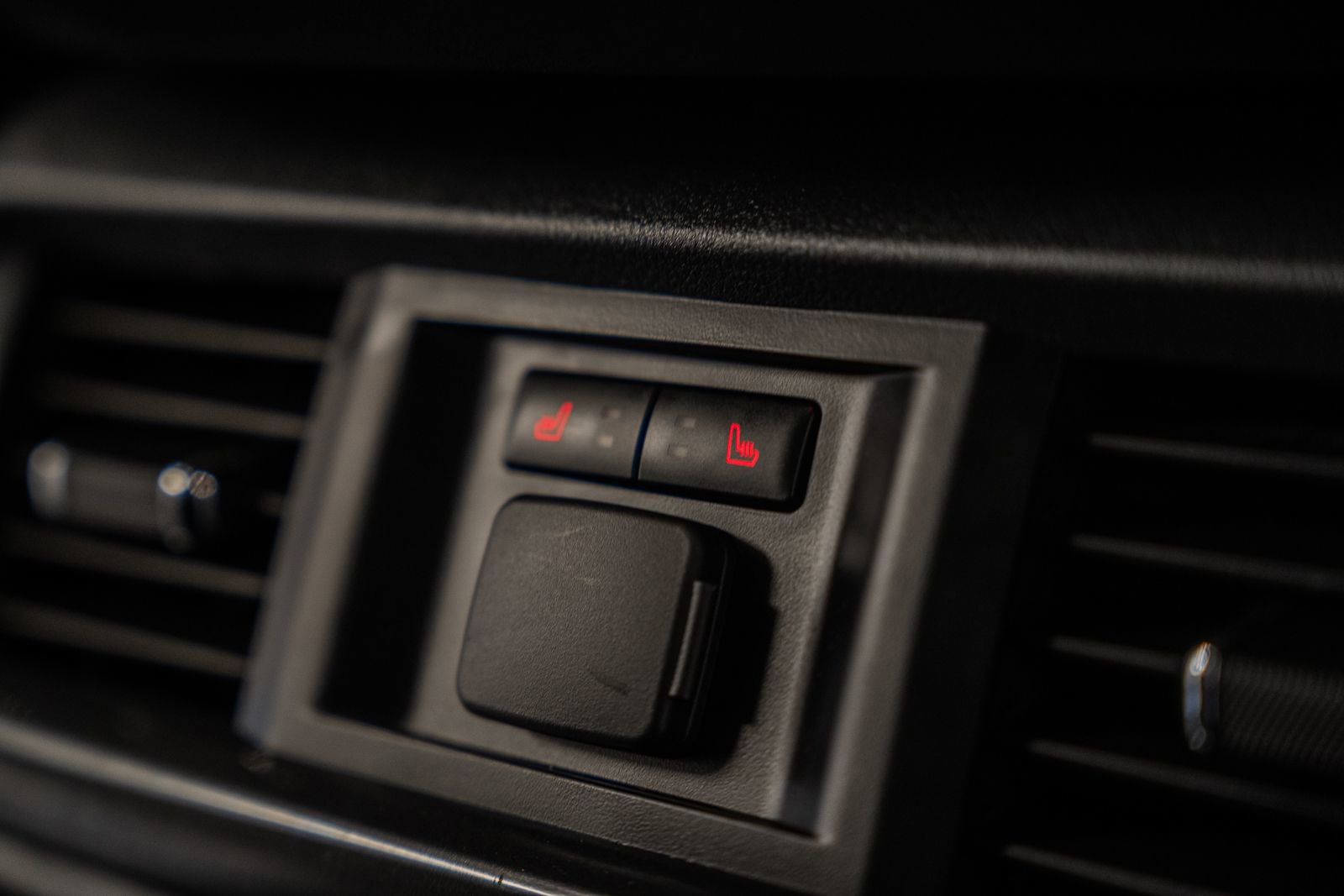 Certified 2023 Ford F150 Lariat w/ Equipment Group 502A High image 34