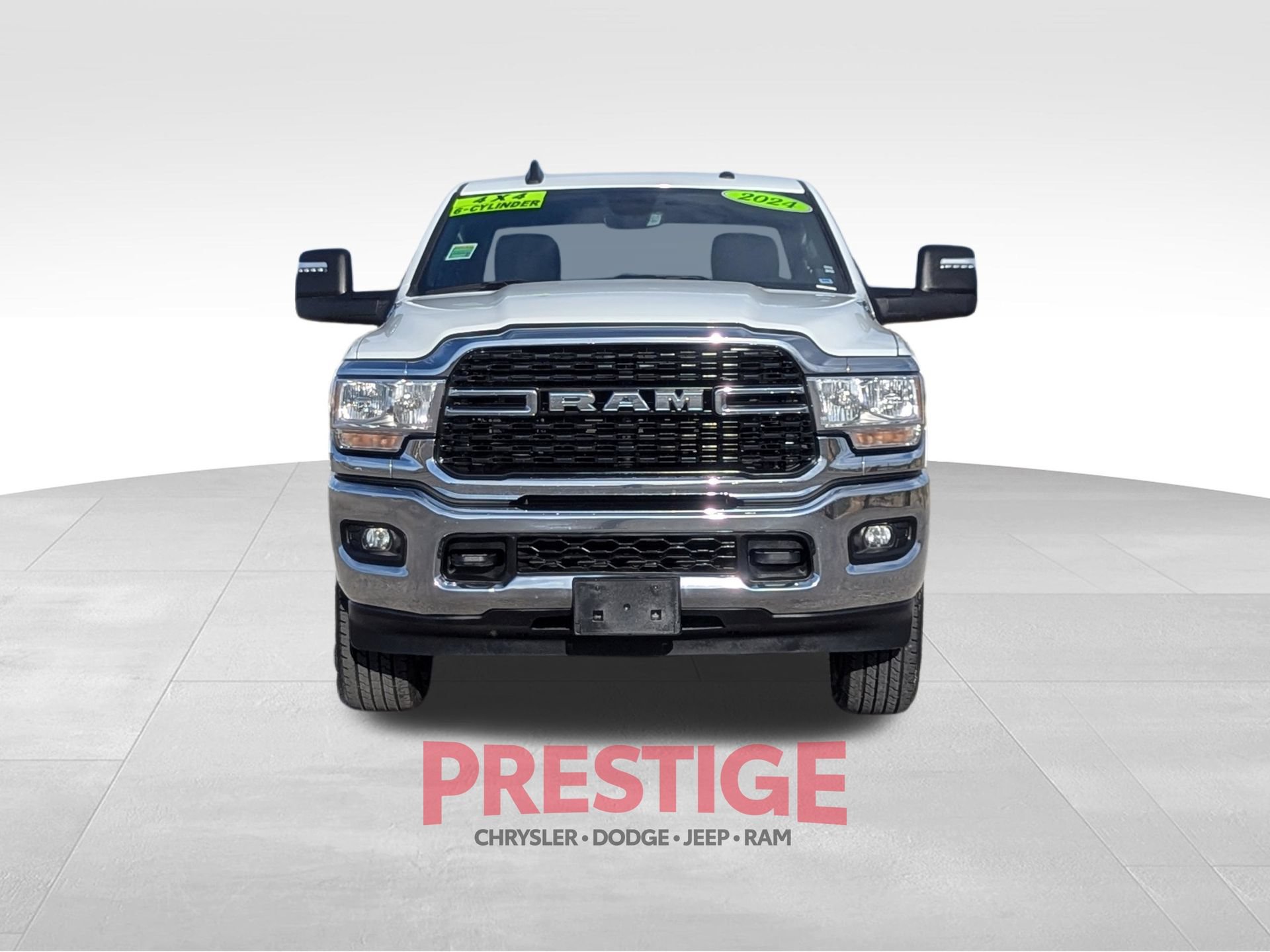 Used 2024 RAM 2500 Big Horn AWD/4WD image 3