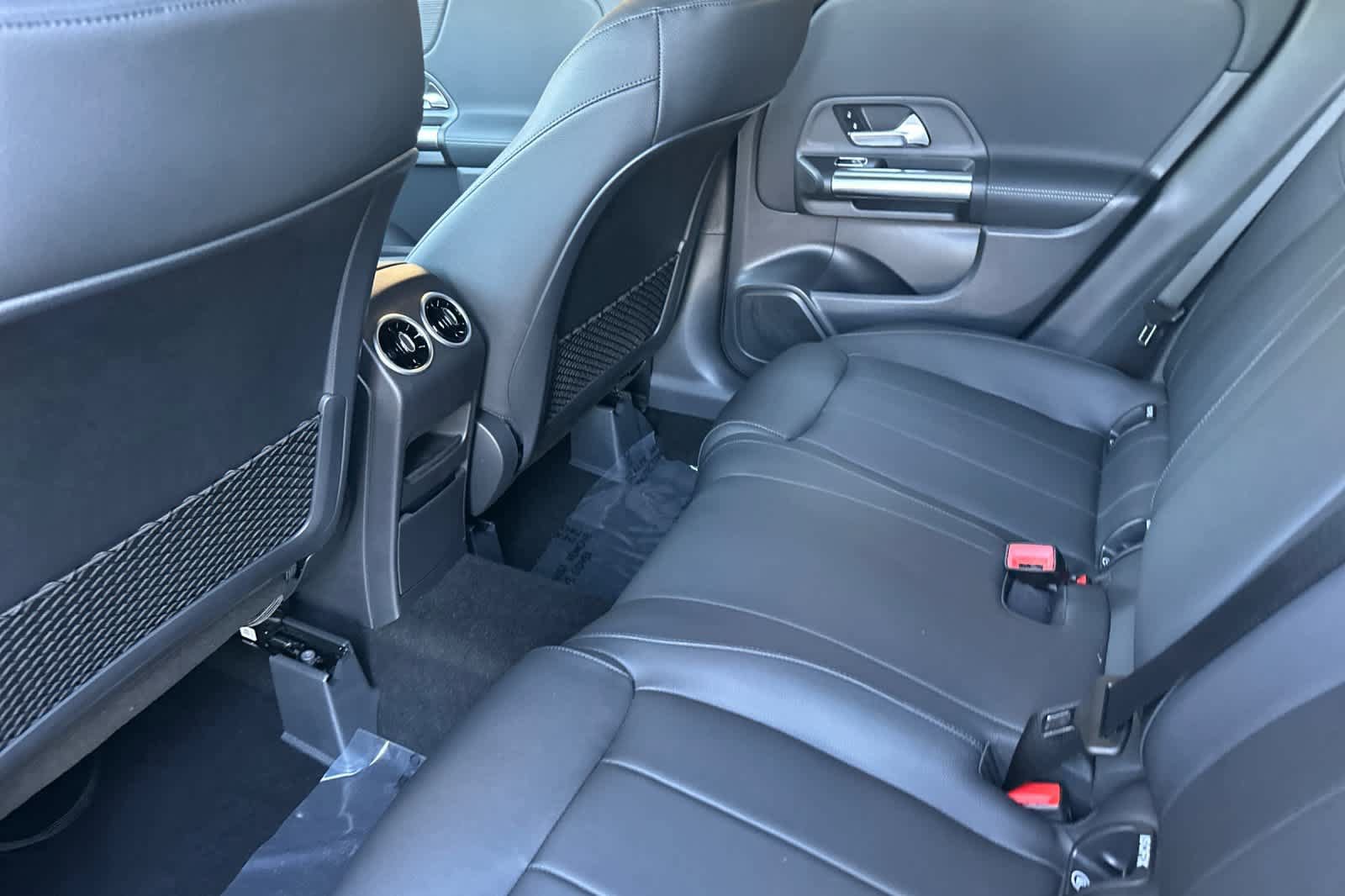 New 2026 Mercedes-Benz GLA 250 4MATIC image 11