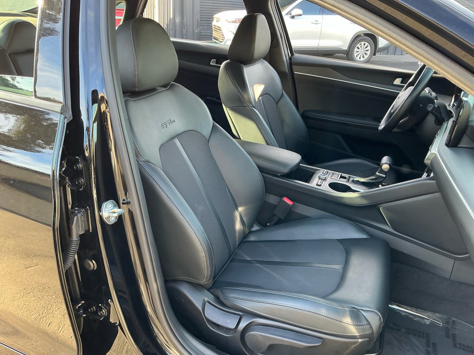 Used 2024 Kia K5 GT-Line image 21