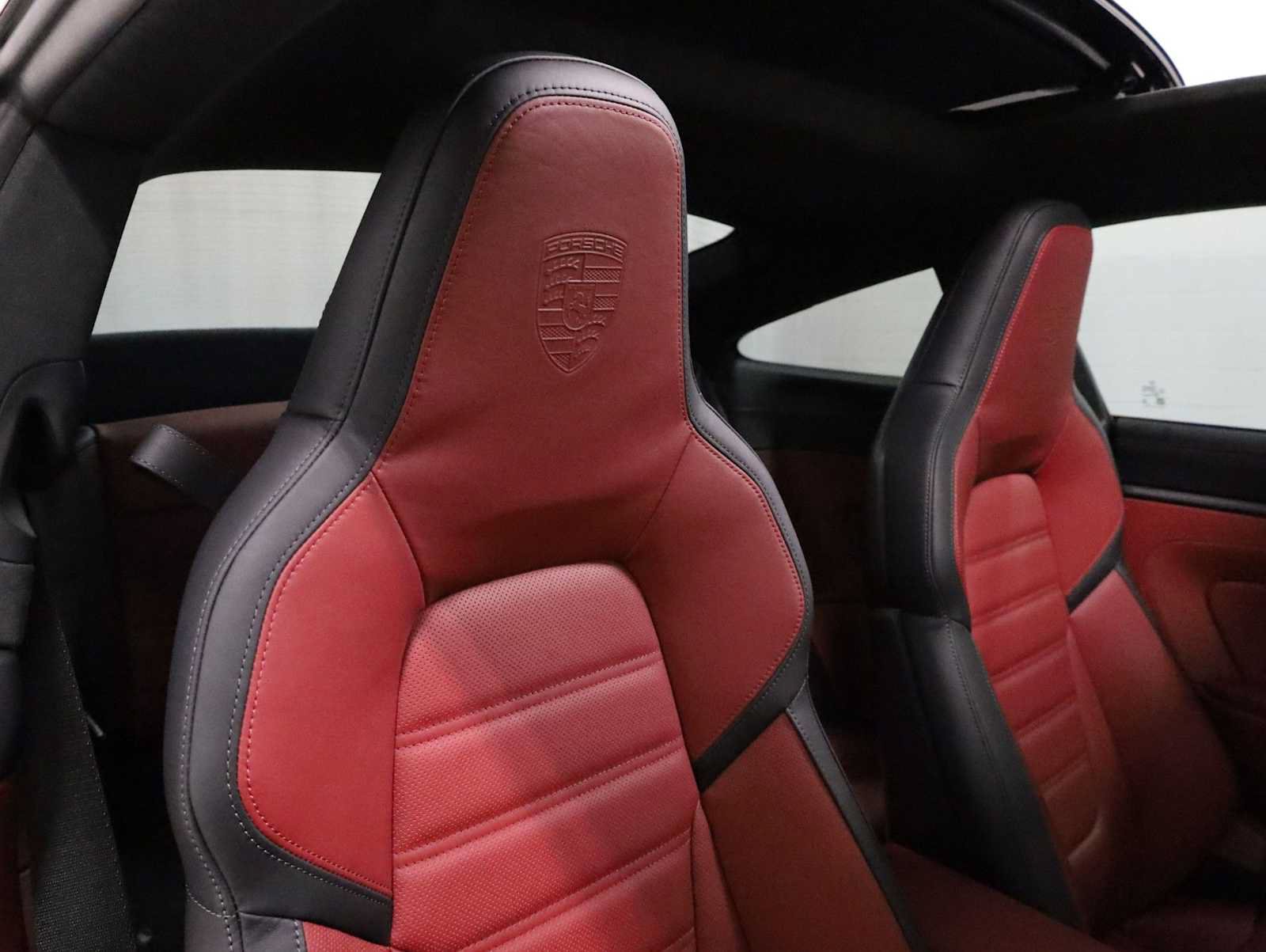 Certified 2026 Porsche 911 Carrera 4 GTS AWD/4WD image 22