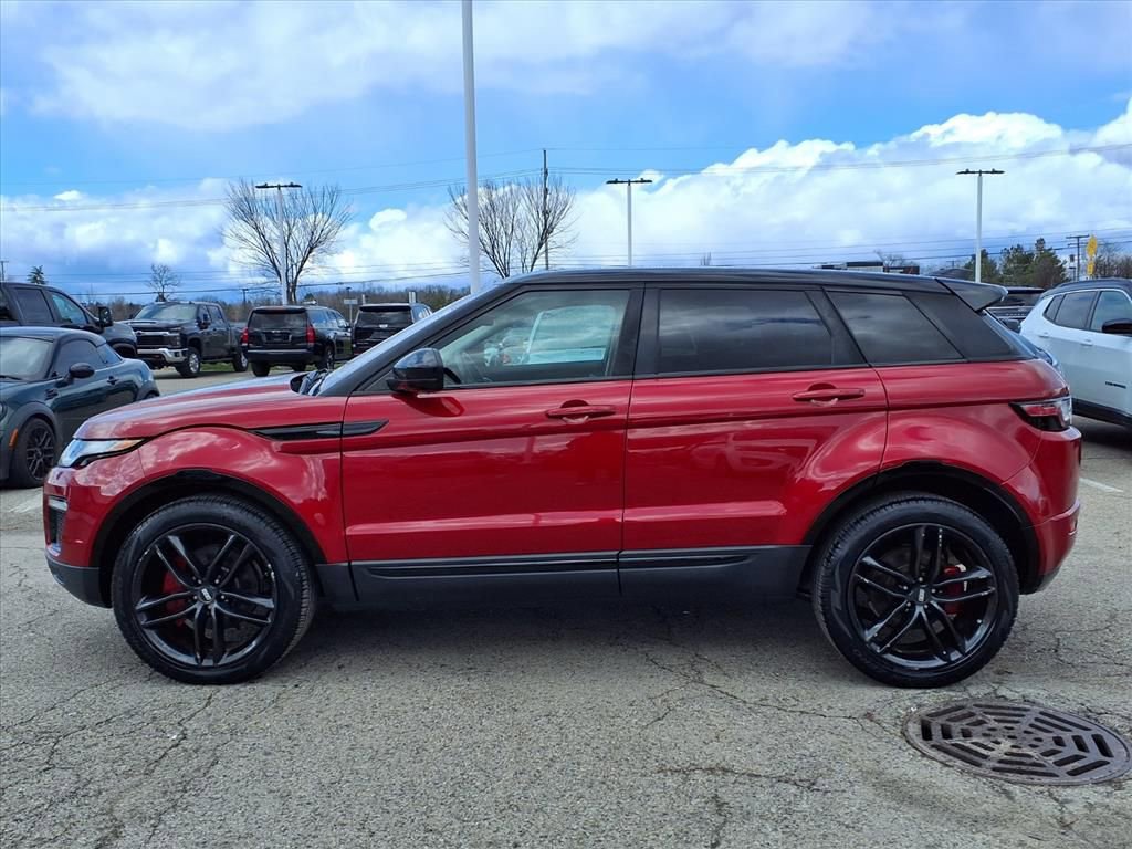 Used 2016 Land Rover Range Rover Evoque SE image 8