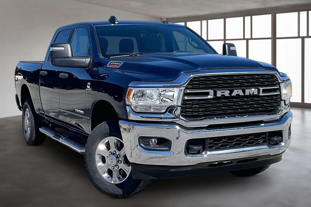 Used 2024 RAM 2500 Big Horn AWD/4WD image 3
