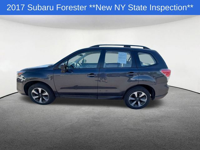 Used 2017 Subaru Forester 2.5i w/ Alloy Wheel Package AWD/4WD image 3
