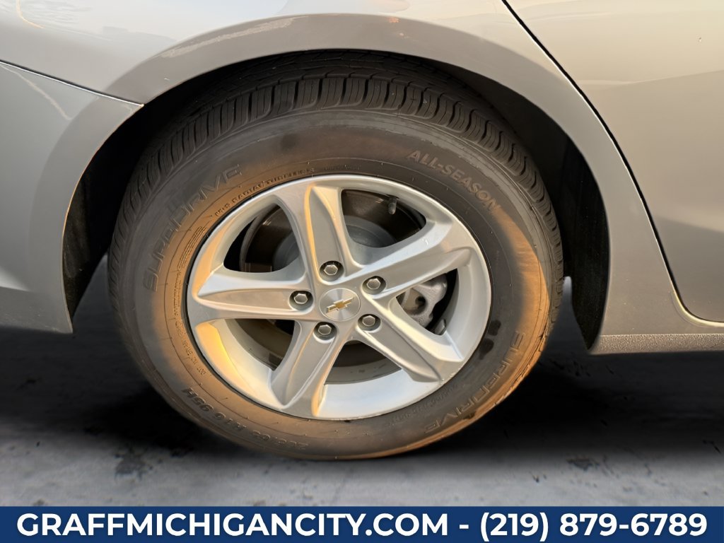 Used 2024 Chevrolet Malibu LT FWD image 35