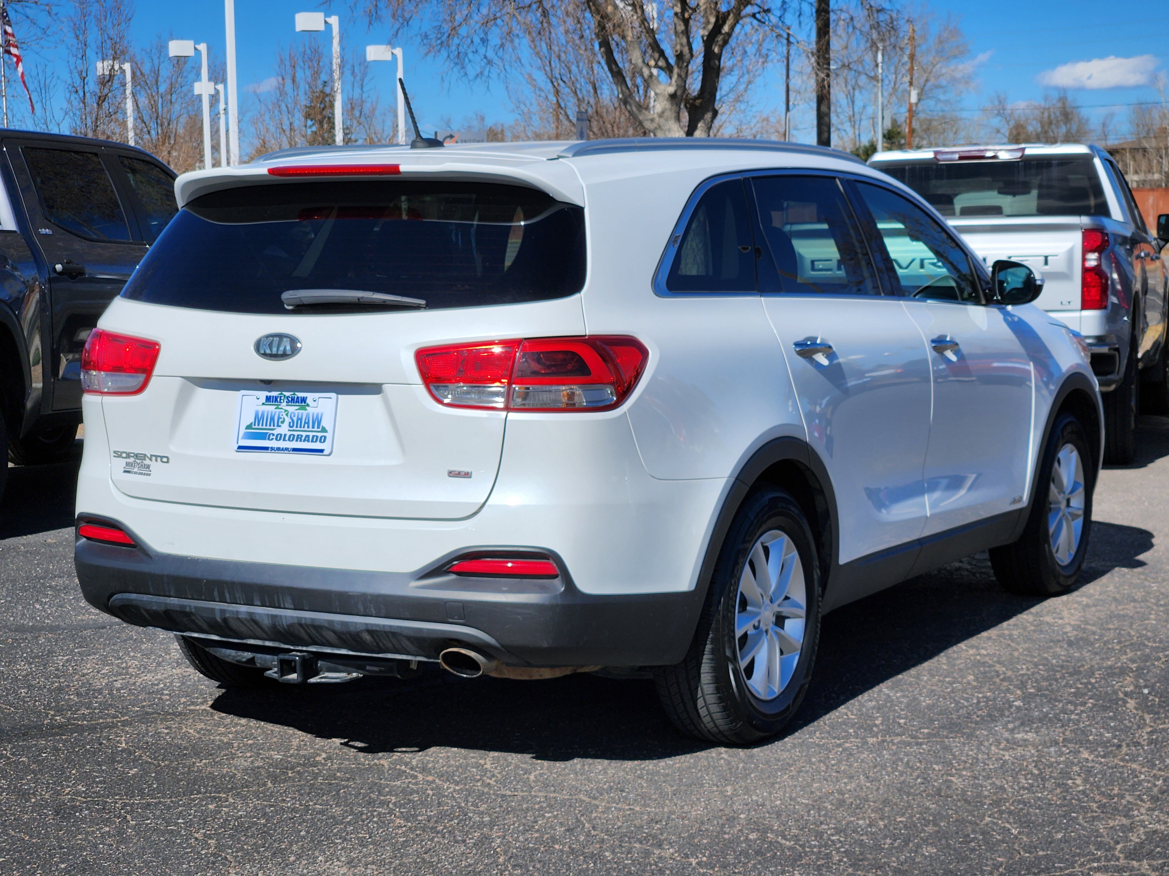 Used 2017 Kia Sorento LX image 7