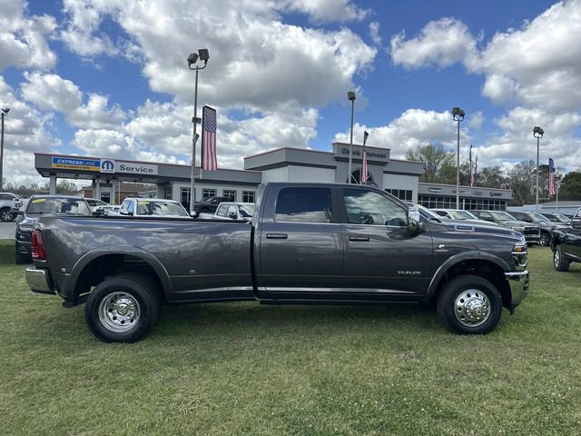 New 2026 RAM 3500 Limited image 37