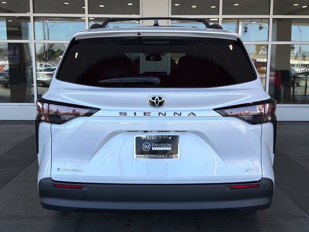 New 2026 Toyota Sienna XLE AWD/4WD image 11