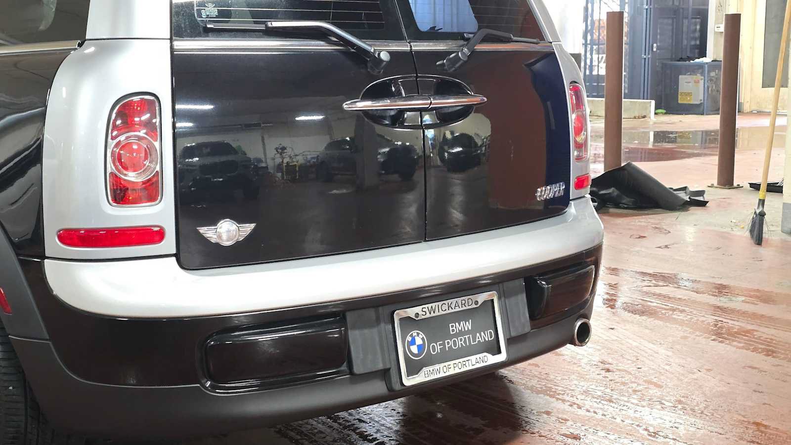 Used 2013 MINI Cooper Clubman FWD image 16