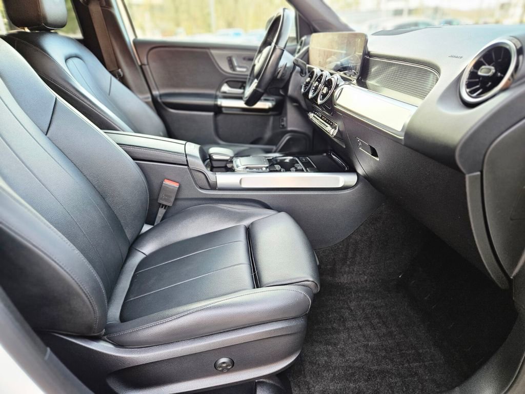 Certified 2021 Mercedes-Benz GLB 250 GLB 250 image 9