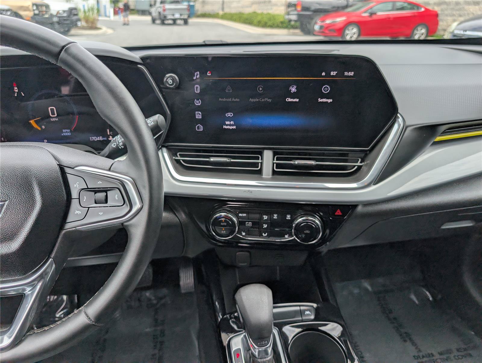 Used 2024 Chevrolet Trax LT w/ Driver Confidence Package FWD image 17
