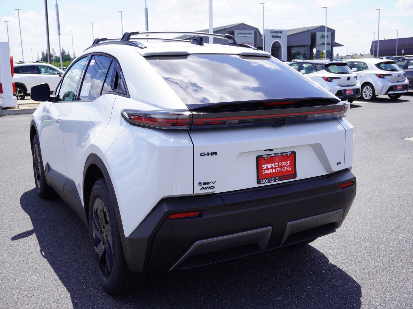 New 2026 Toyota C-HR AWD/4WD image 8