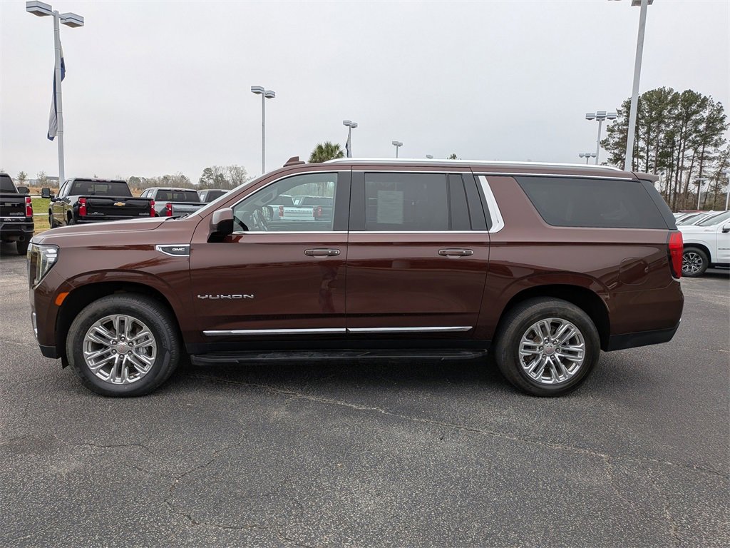 Used 2022 GMC Yukon XL SLT image 7