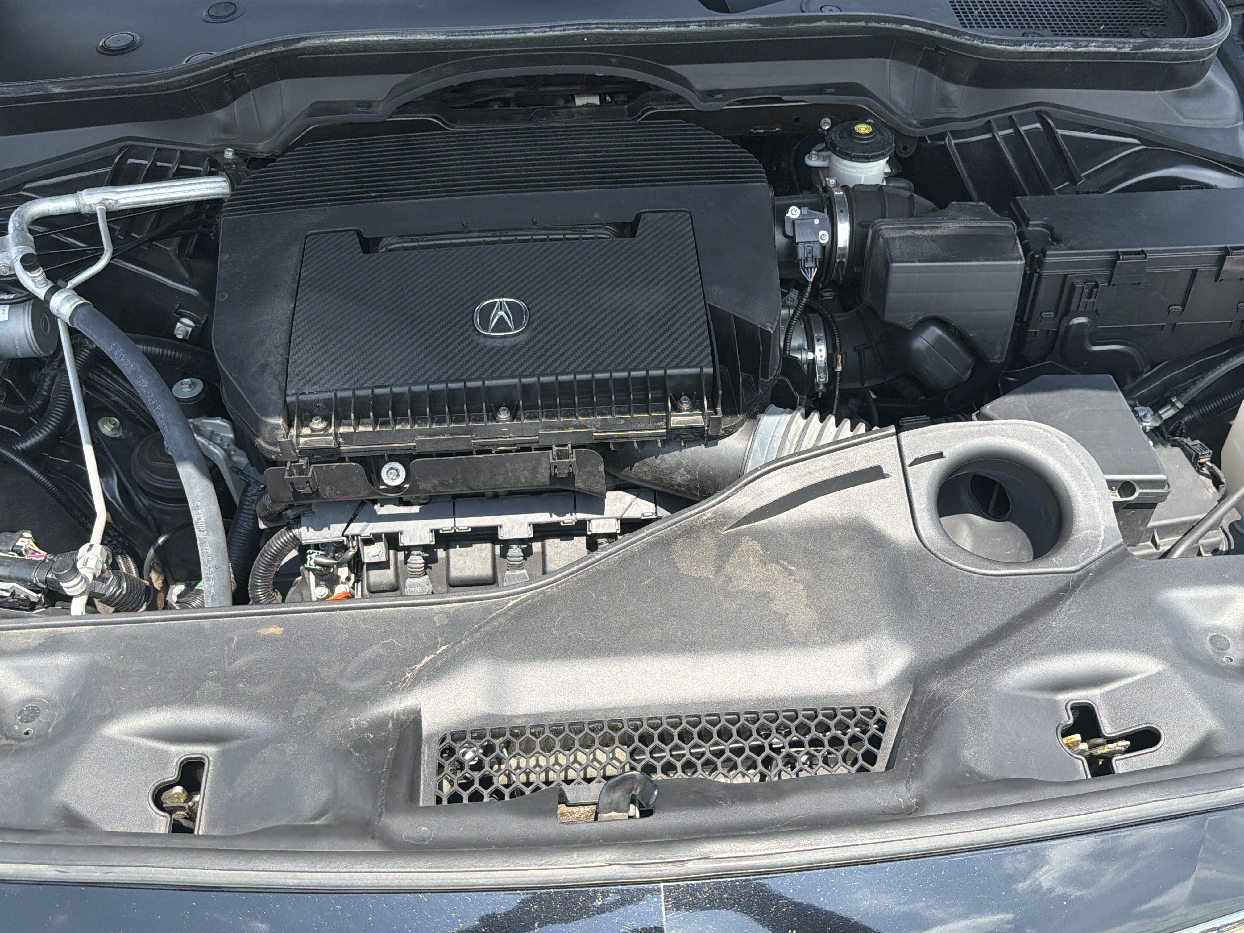 Certified 2022 Acura MDX FWD w/ Technology Package image 35
