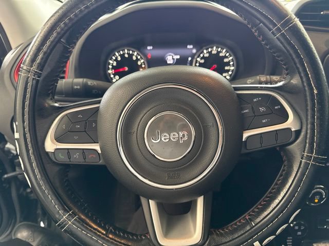 Used 2017 Jeep Renegade Trailhawk w/ Cold Weather Group II AWD/4WD image 6