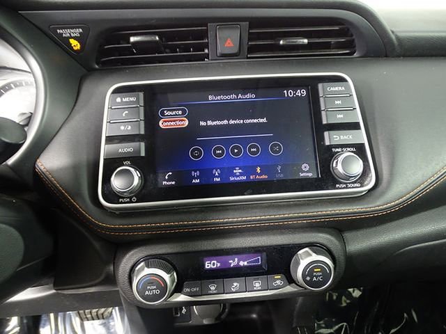 Used 2019 Nissan Kicks SR image 25