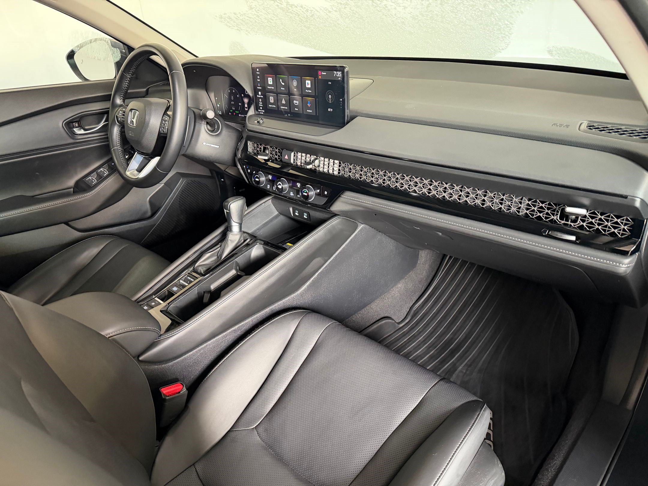 Used 2023 Honda Accord Touring image 34