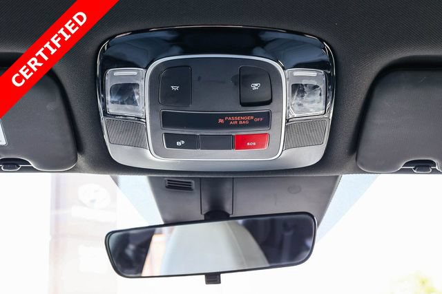Certified 2025 Hyundai Santa Cruz SE FWD image 18