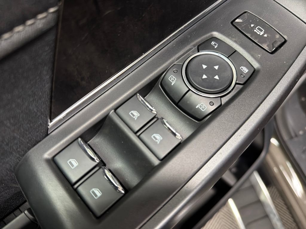 New 2026 Ford F250 Lariat image 16