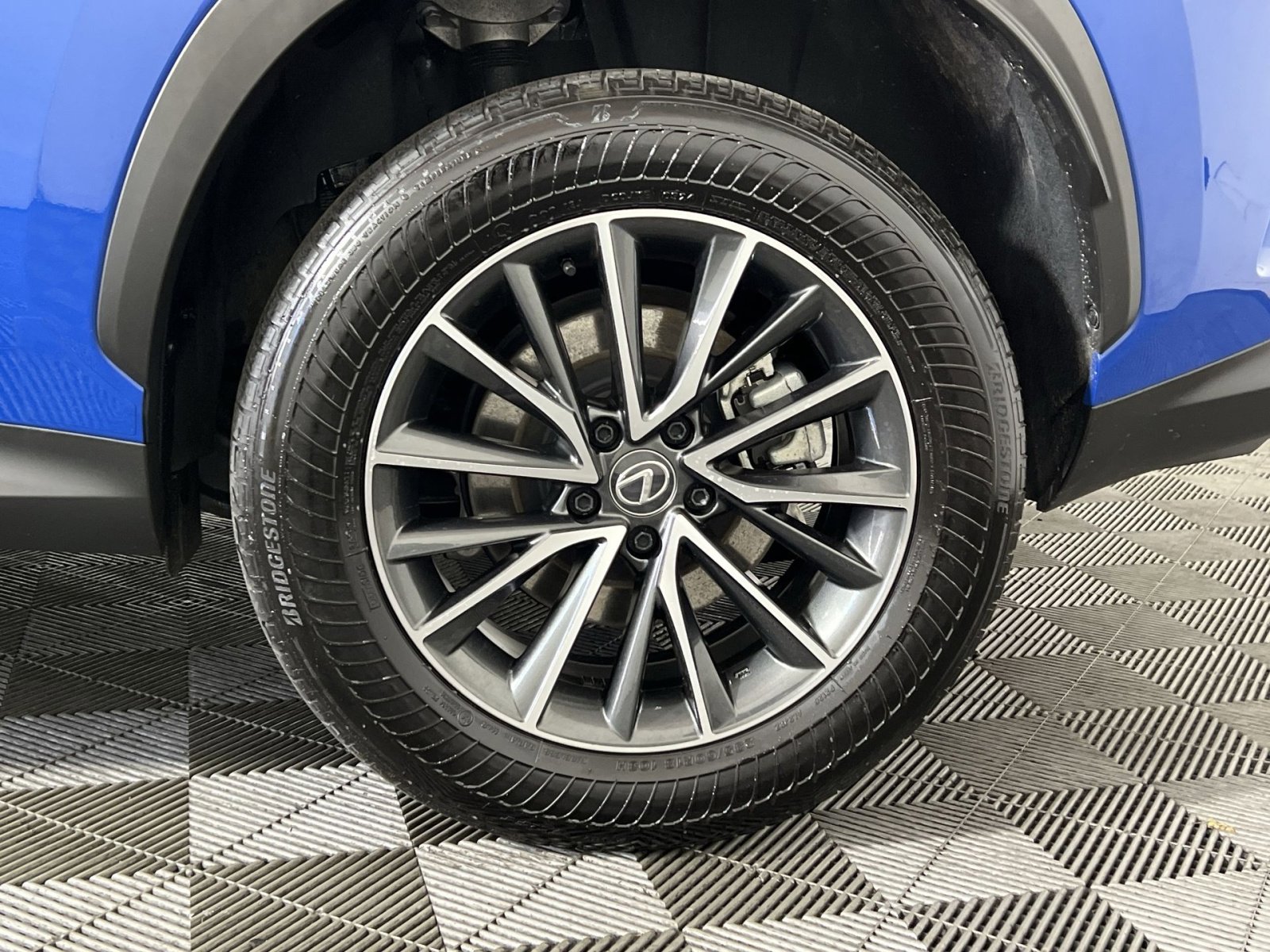 Used 2024 Lexus NX 350h AWD image 12