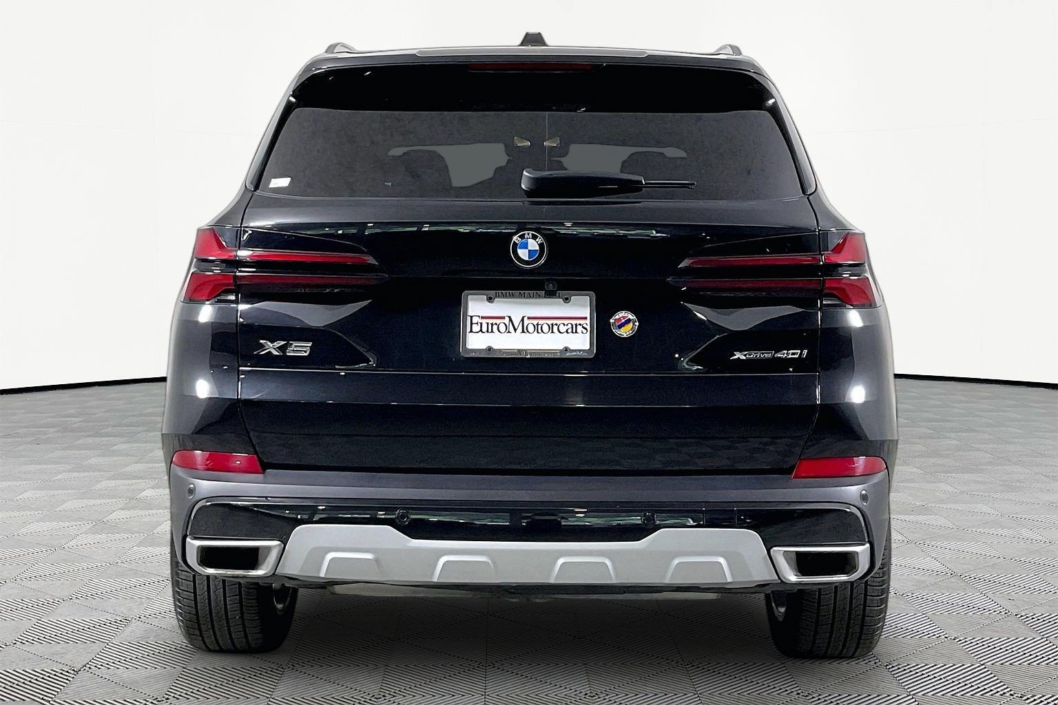 Certified 2025 BMW X5 xDrive40i w/ Premium Package AWD/4WD image 6