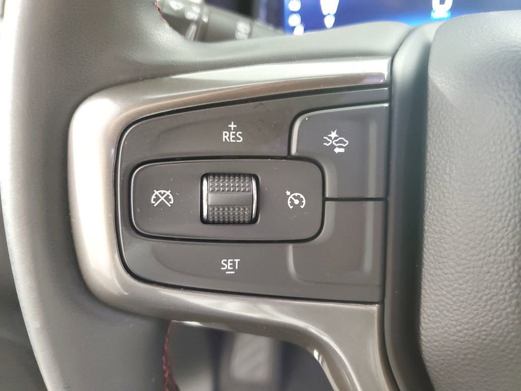 Used 2023 Chevrolet Suburban RST image 24