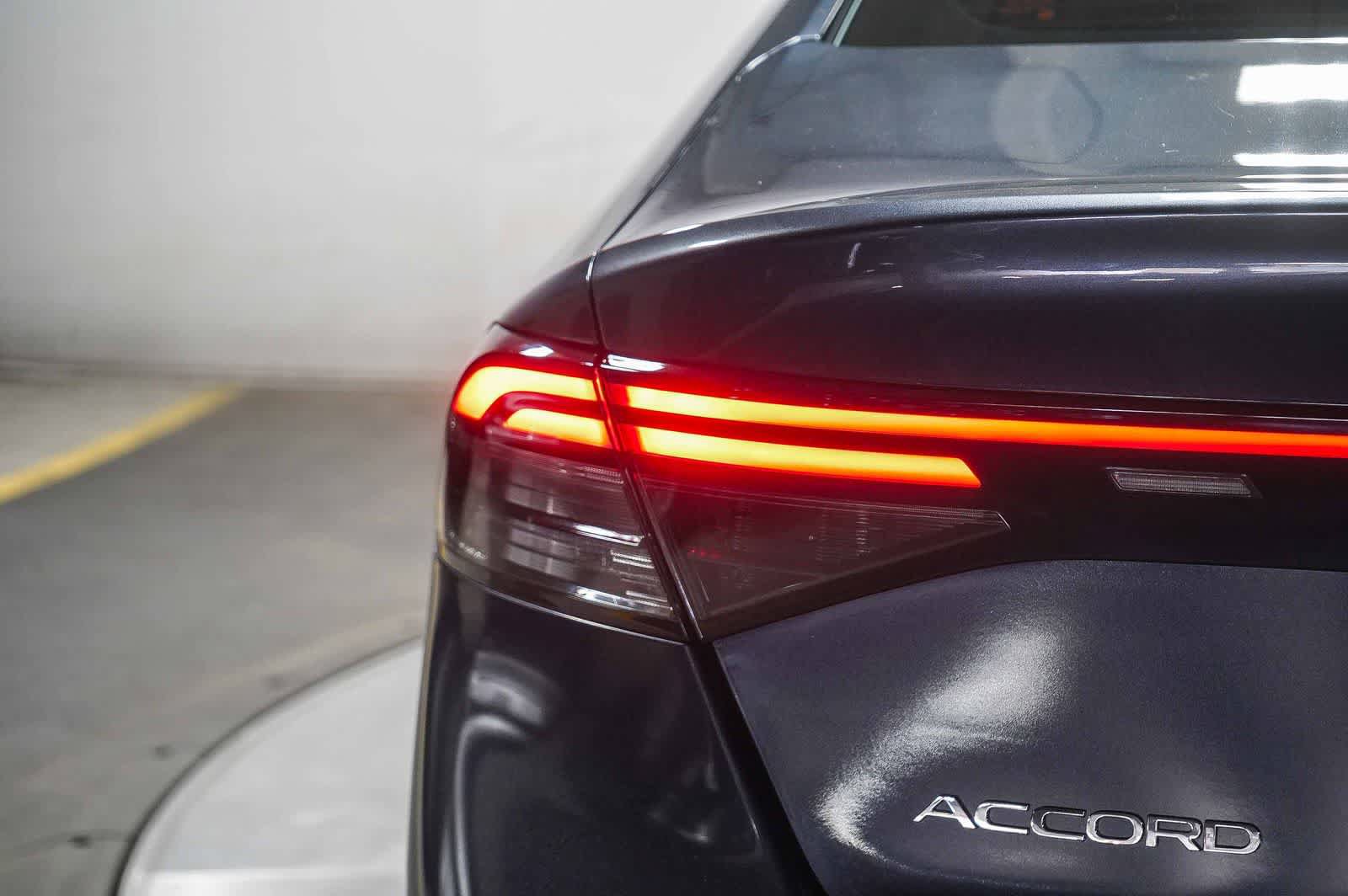 Used 2024 Honda Accord EX image 11