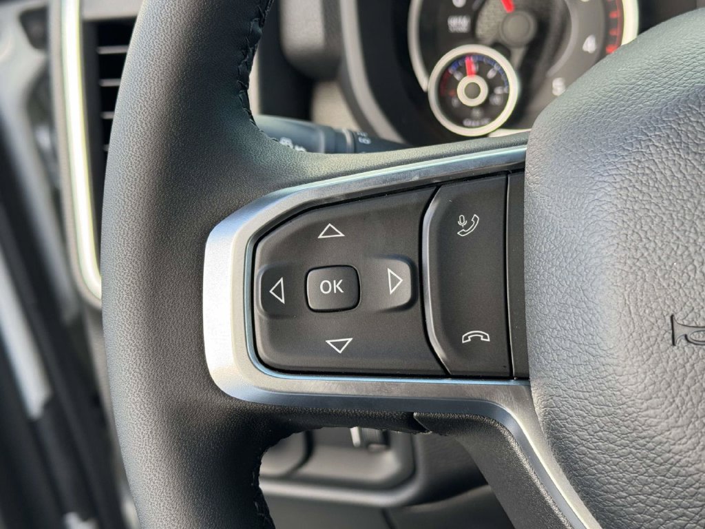 New 2026 RAM 2500 Big Horn AWD/4WD image 23