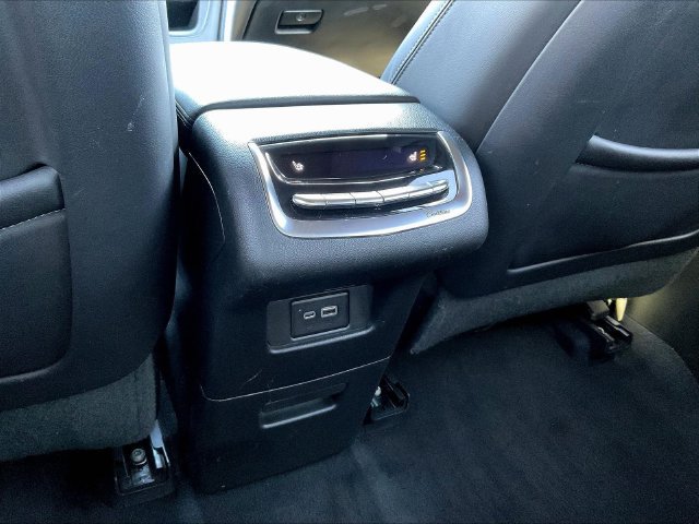 Used 2020 Cadillac XT6 Sport AWD/4WD image 12