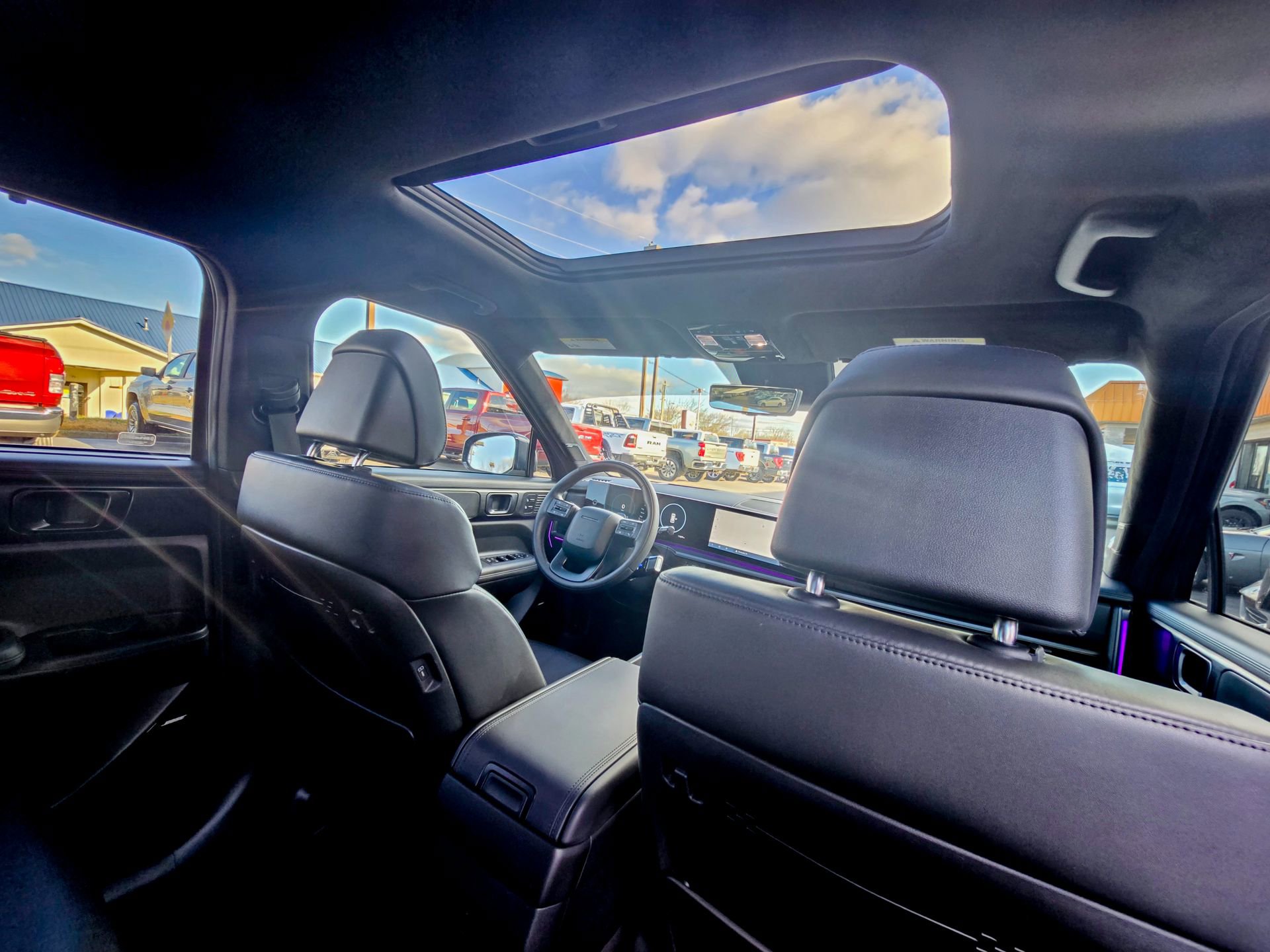 Used 2024 Hyundai Santa Fe Calligraphy image 20