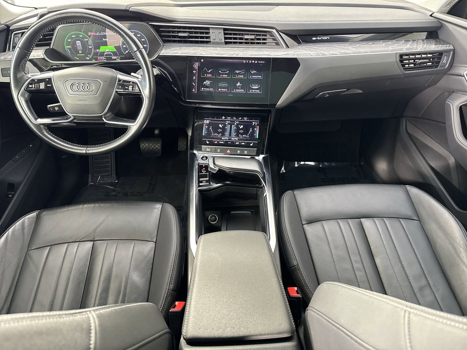 Used 2021 Audi e-tron Premium w/ Convenience Plus Package image 24