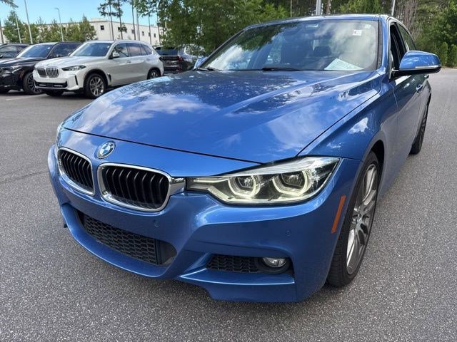 Used 2017 BMW 340i Sedan RWD image 3