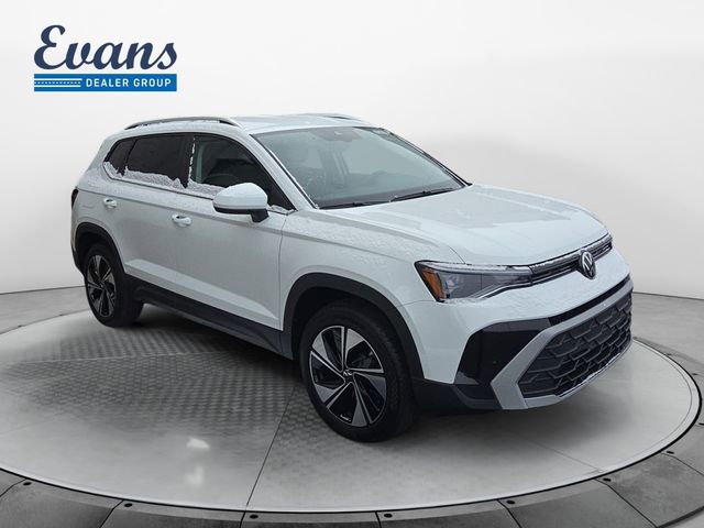 New 2026 Volkswagen Taos SE AWD/4WD image 9