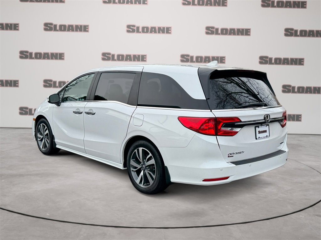 Used 2023 Honda Odyssey Touring image 3
