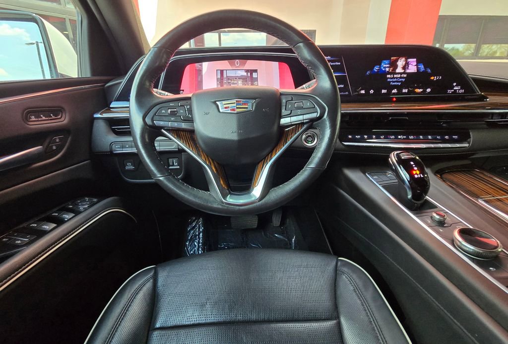 Used 2021 Cadillac Escalade ESV Premium Luxury image 24