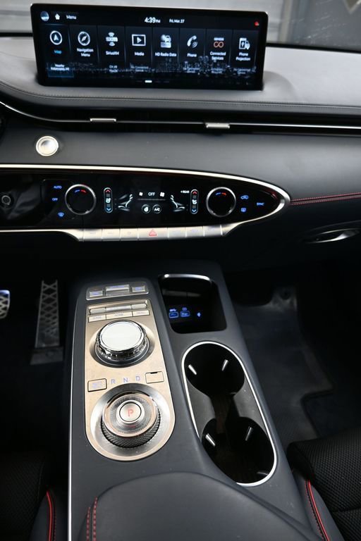 Used 2025 Genesis GV70 2.5T w/ Sport Prestige Package image 28