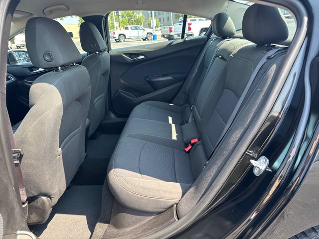 Used 2017 Chevrolet Cruze LT w/ Convenience Package FWD image 24
