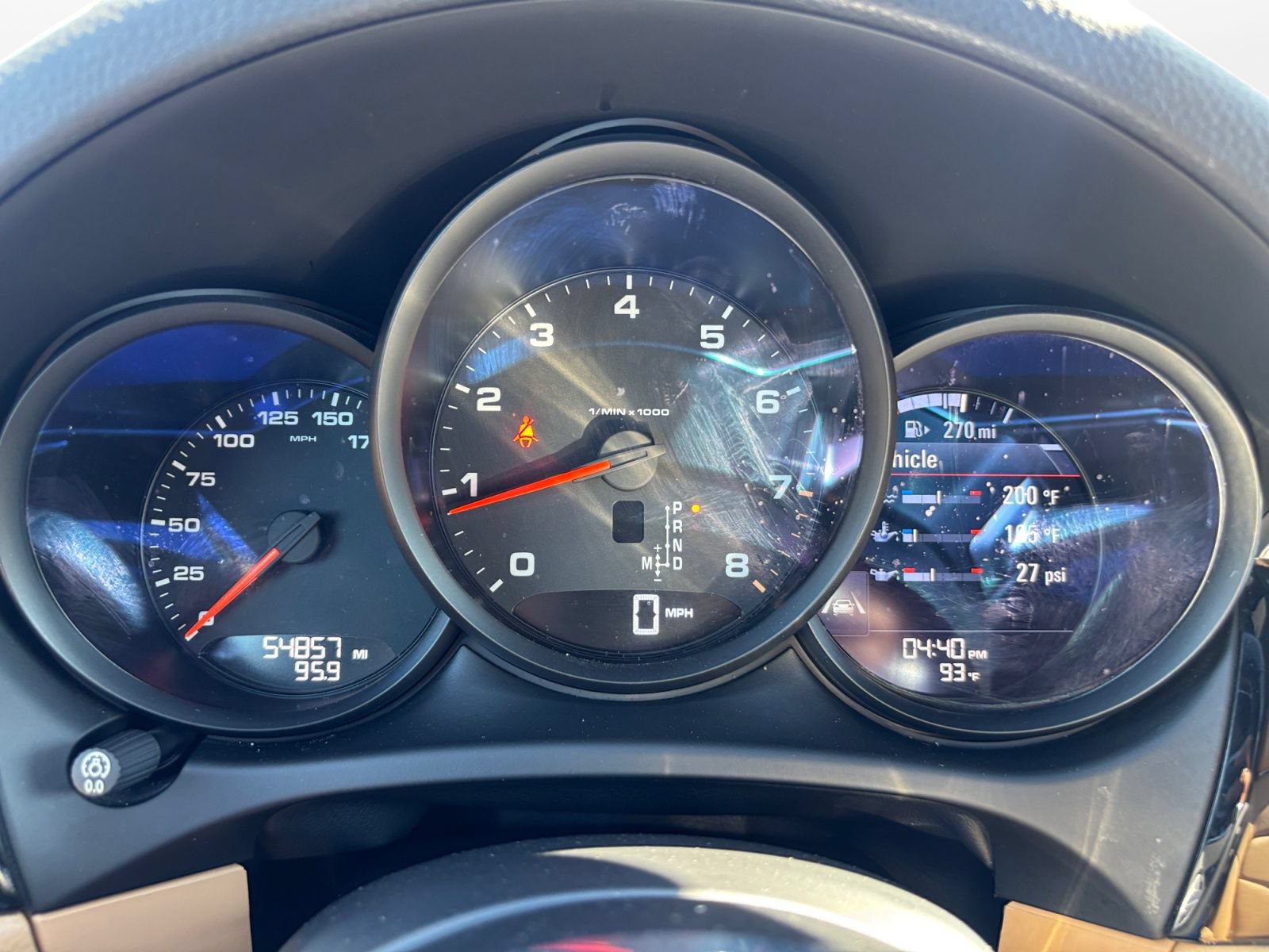 Used 2018 Porsche Macan AWD/4WD image 14