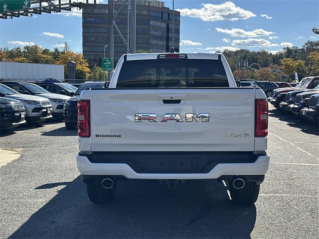 New 2026 RAM 1500 4x4 Crew Cab image 3