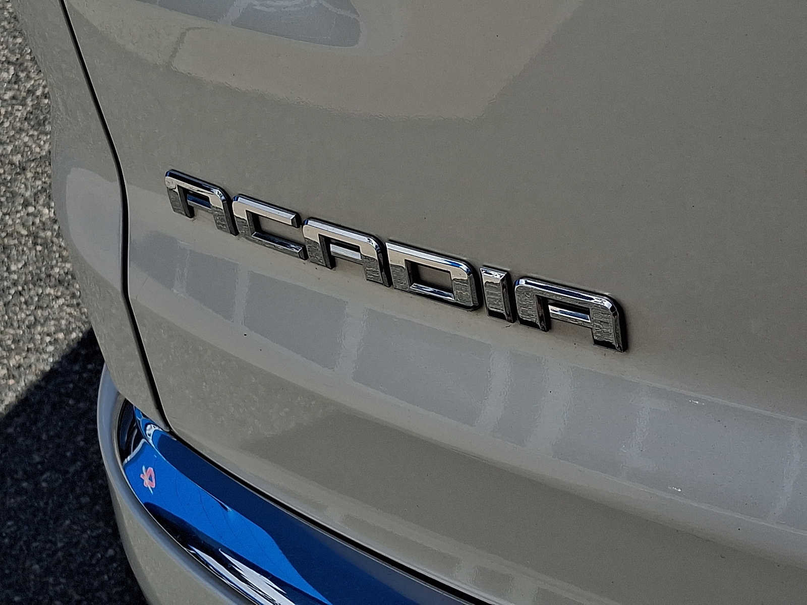 Used 2011 GMC Acadia Denali AWD/4WD image 30