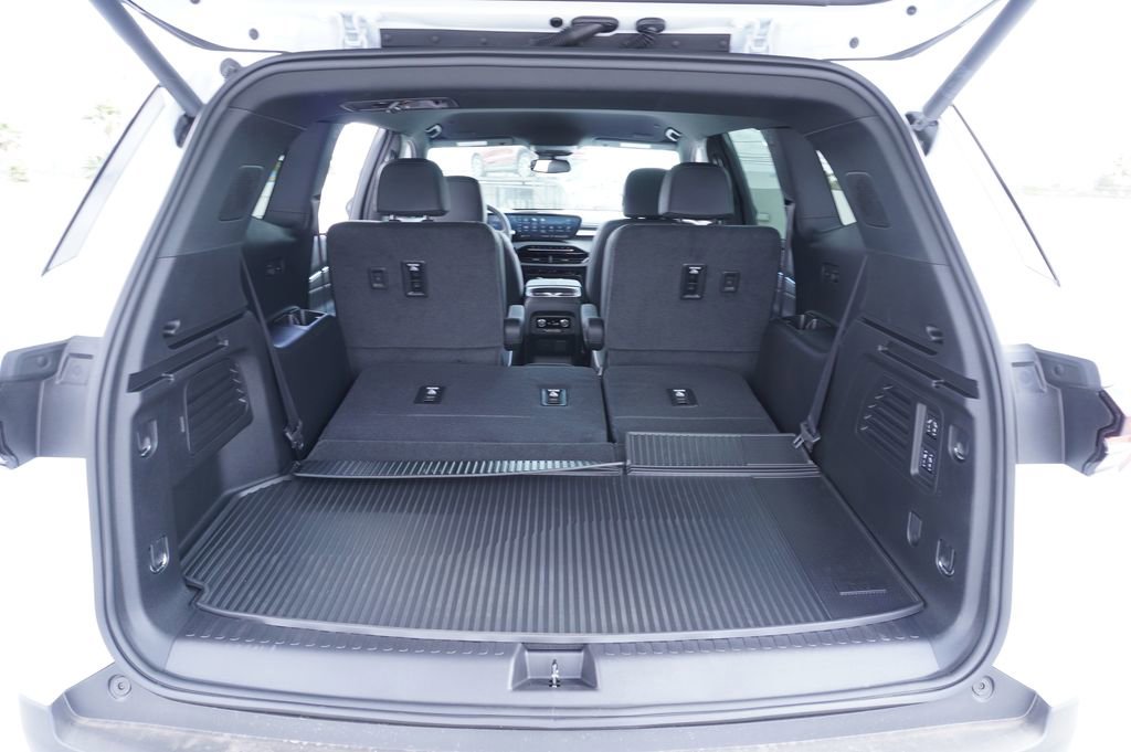 New 2025 Buick Enclave Preferred w/ Power Package image 8